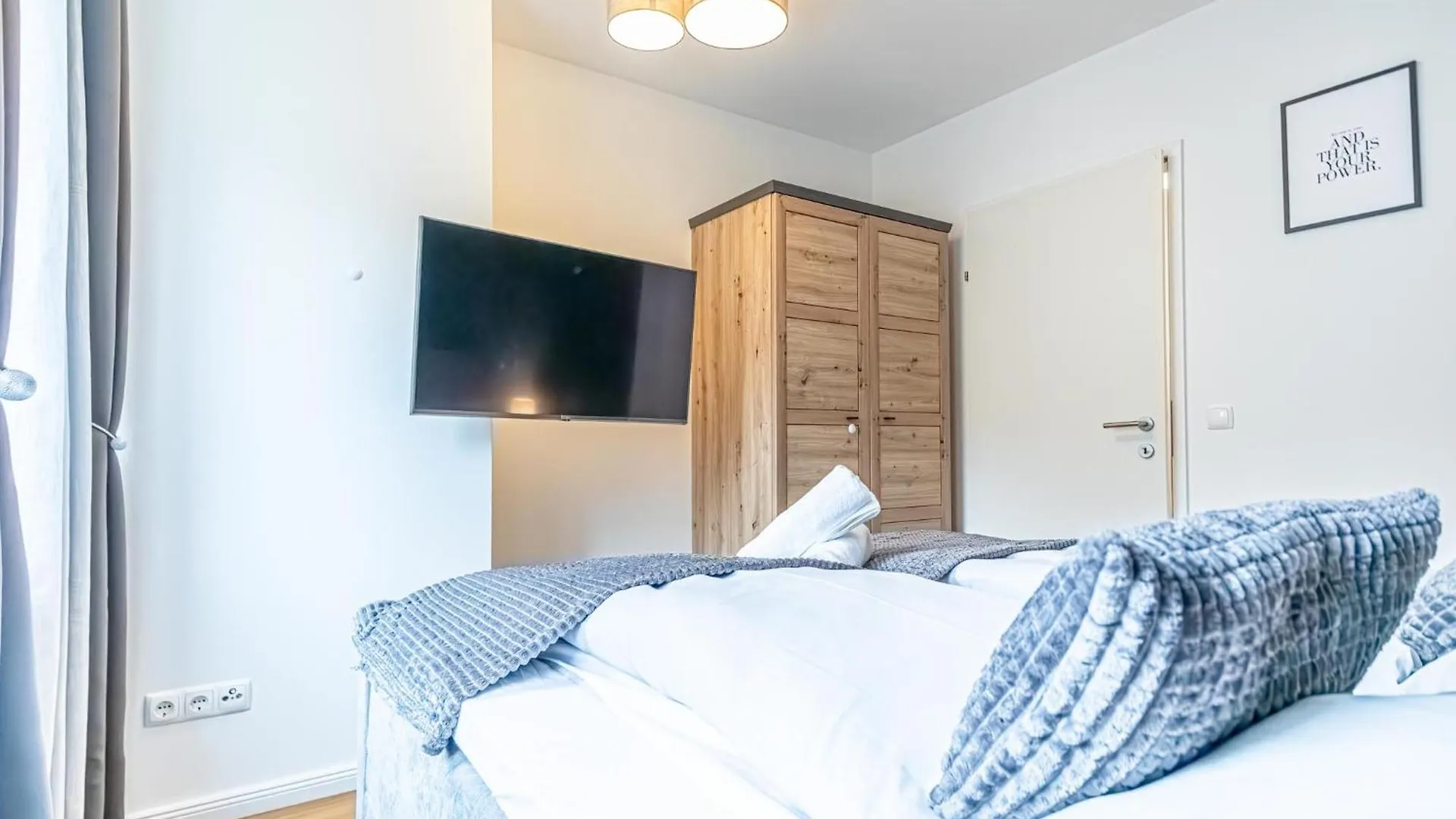 Apartment Nice 1Br & 1Lr Apt With Balcony, 9Min To City Center Vienna