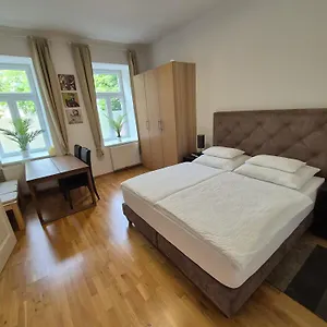  Apartment Sweet Dreams