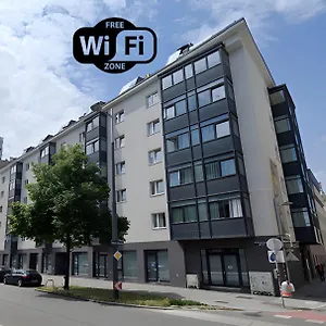 Betariel'com Hauptbahnhof Вена